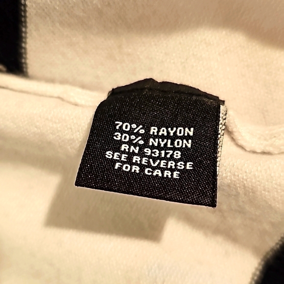 Premise colorblock open cardigan. Large in Great shape - Picture 11 of 11